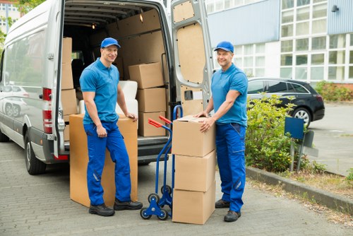 WCAG 2.1 AA compliant Canary Wharf man and van website