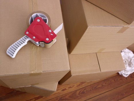 Residential and commercial same day removals around Canary Wharf