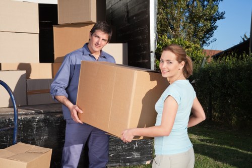 Moving van and access planning for Canary Wharf flats